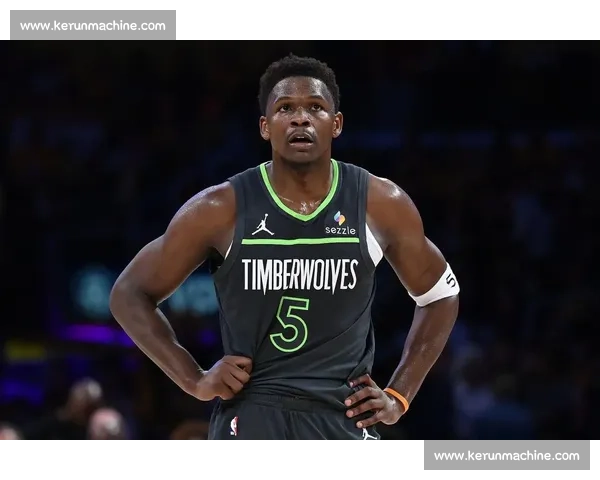 湖人对决森林狼科比领衔的经典之战与时代回响全纪录赛场传奇回顾