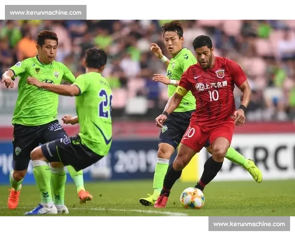 全北现代对阵广州恒大亚冠焦点战谁能掌控比赛走向实力与战术全面较量前瞻